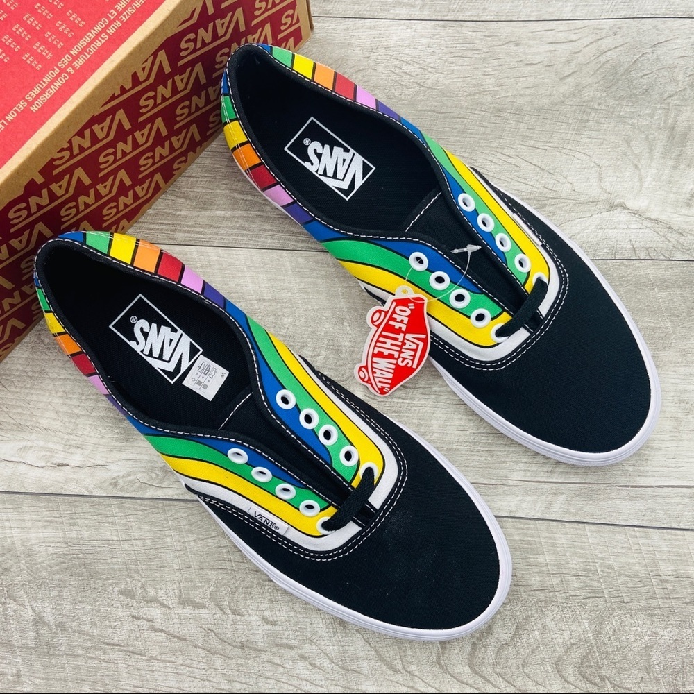 NWT Vans Authentic - Picture 2 of 6